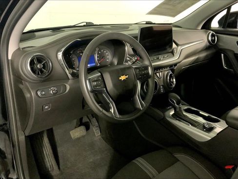Used 2024 Chevrolet Blazer LT w/ Convenience Package FWD image 14
