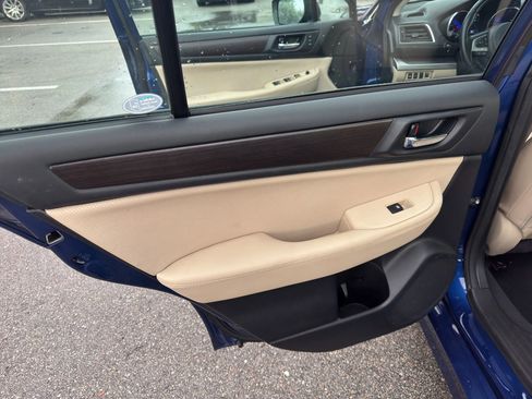 Used 2016 Subaru Legacy 3.6R Limited image 27