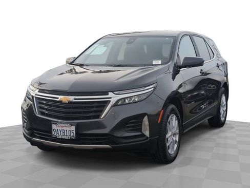 Certified 2022 Chevrolet Equinox LT image 1