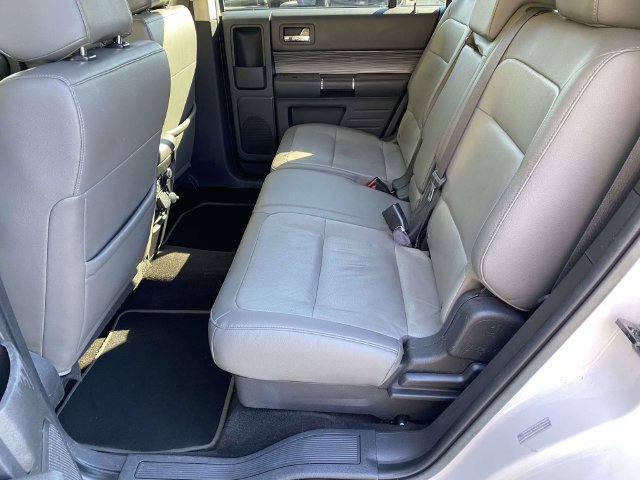 Used 2019 Ford Flex SEL w/ Equipment Group 202A FWD image 7