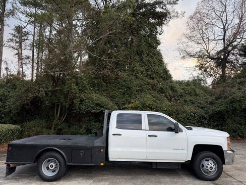 Used 2016 Chevrolet Silverado 3500 W/T image 13