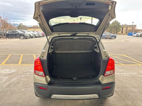 Used 2016 Chevrolet Trax LT w/ LT Convenience Package image 33