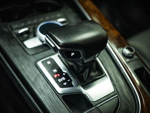 Used 2019 Audi A4 2.0T Premium Plus w/ Premium Plus Package FWD image 20