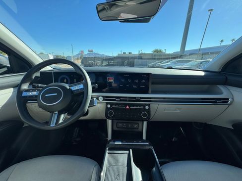 Used 2025 Hyundai Tucson Blue image 31