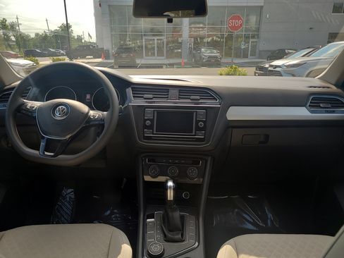 Used 2021 Volkswagen Tiguan S AWD/4WD image 18