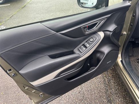 Certified 2023 Subaru Forester Limited image 11