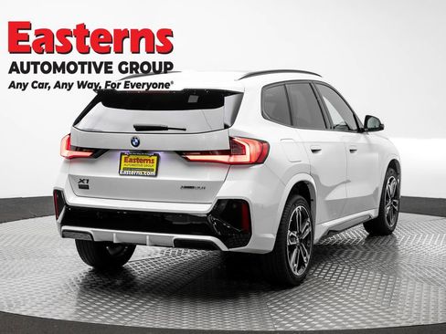 Used 2024 BMW X1 xDrive28i w/ Premium Package AWD/4WD image 5