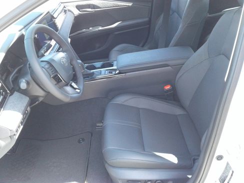 New 2026 Toyota Camry XLE AWD/4WD image 5