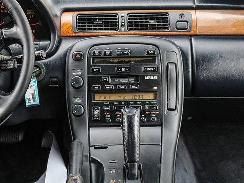 Used 1995 Lexus SC 300 Coupe image 12