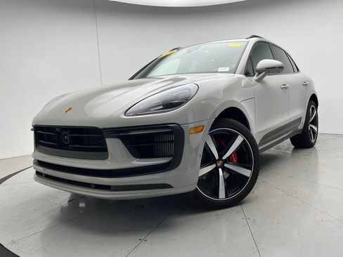 Used 2023 Porsche Macan S image 1
