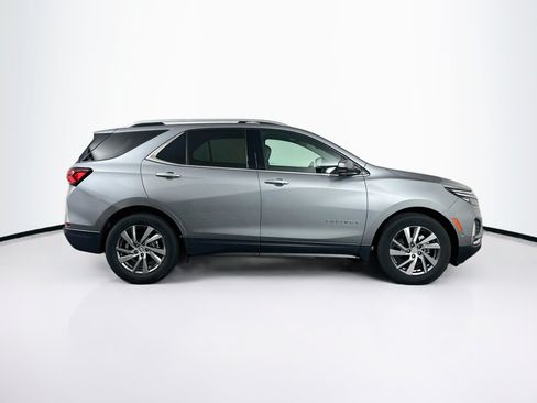 Used 2023 Chevrolet Equinox Premier FWD image 10