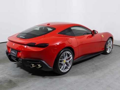 Certified 2023 Ferrari Roma image 10