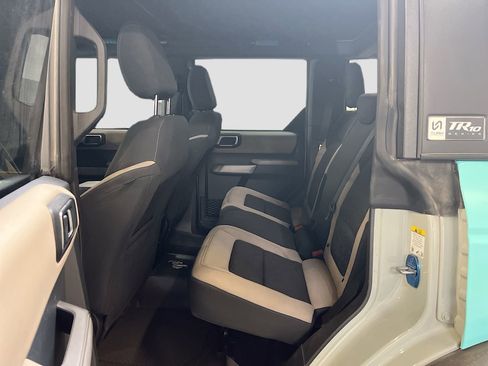 Used 2021 Ford Bronco Wildtrak image 24