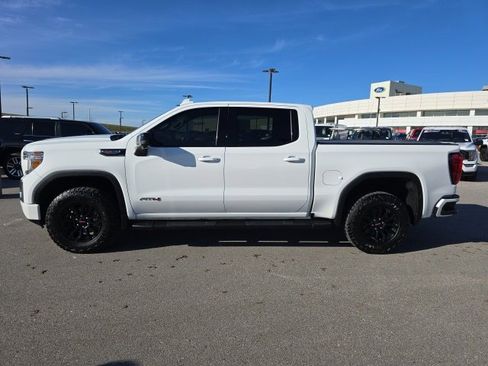 Used 2019 GMC Sierra 1500 AT4 w/ Technology Package image 2