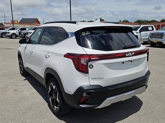 Used 2025 Kia Seltos EX w/ EX Sunroof Package AWD/4WD video 3