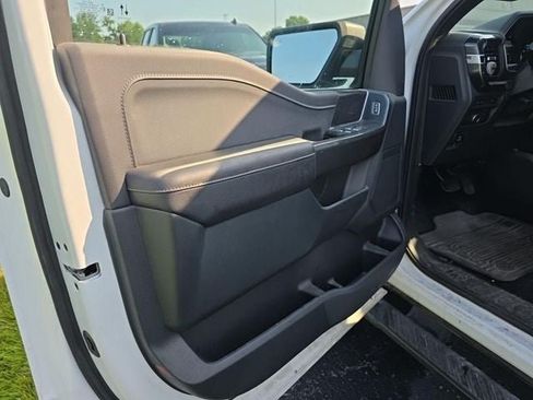 Used 2022 Ford F150 XLT w/ Equipment Group 302A High AWD/4WD image 9