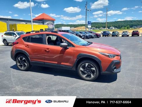 Used 2024 Subaru Crosstrek 2.5i Limited w/ Crosstrek Mirror Package AWD/4WD image 5