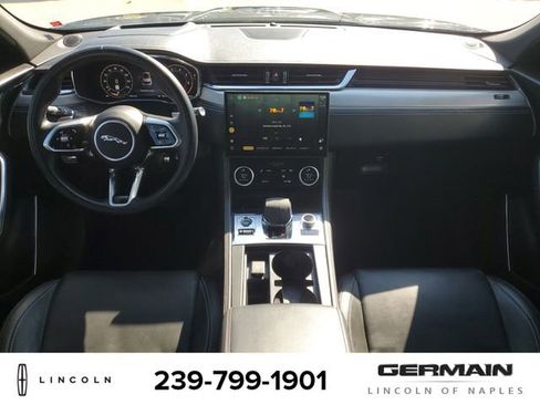 Used 2024 Jaguar F-PACE R-Dynamic S image 17