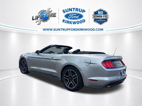 Used 2023 Ford Mustang Premium RWD image 3