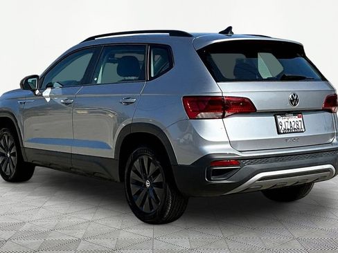 Used 2023 Volkswagen Taos S FWD image 4