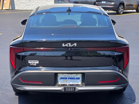 Used 2025 Kia K4 FWD image 13