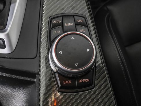 Used 2017 BMW M3 Base image 32