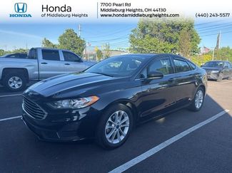 Used 2020 Ford Fusion SE FWD video 1