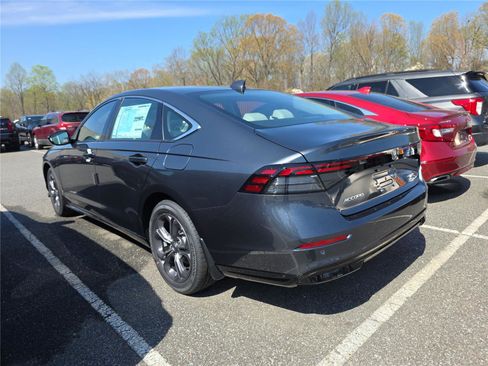 New 2026 Honda Accord EX-L image 2