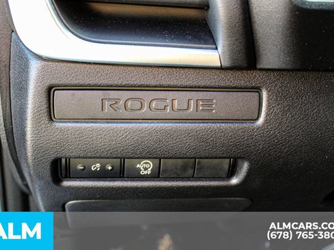 Used 2024 Nissan Rogue S AWD/4WD image 27