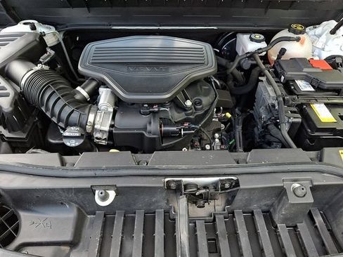 Used 2023 GMC Acadia Denali w/ Denali Ultimate Package AWD/4WD image 34
