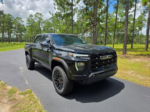 New 2026 GMC Canyon Elevation w/ Convenience Package RWD image 7