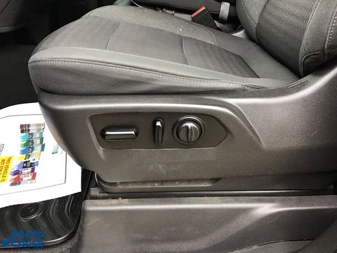 Used 2020 Chevrolet Silverado 1500 LT w/ All-Star Edition image 28