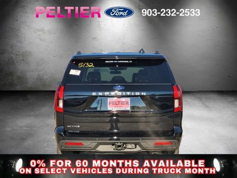 New 2025 Ford Expedition Active image 4