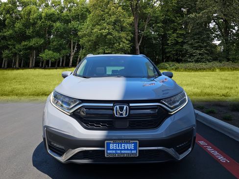 Used 2022 Honda CR-V Touring image 2