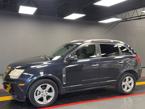 Used 2014 Chevrolet Captiva Sport LTZ image 2