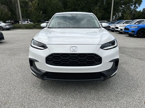 New 2026 Honda HR-V LX image 9