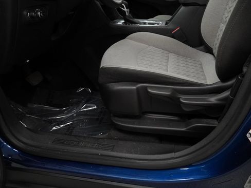 Certified 2022 Chevrolet Equinox LS FWD image 25