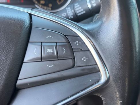 Used 2020 Cadillac XT5 Luxury FWD image 27