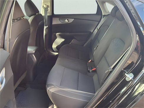 Used 2021 Kia Forte Sedan image 27