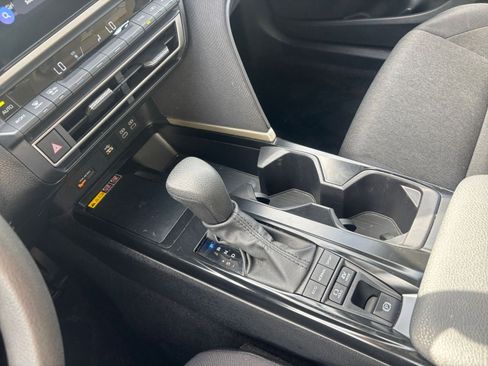 Used 2025 Toyota Camry LE image 40