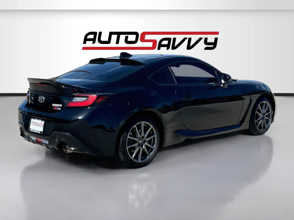 Used 2025 Toyota GR86 Premium w/ Performance Package RWD image 7