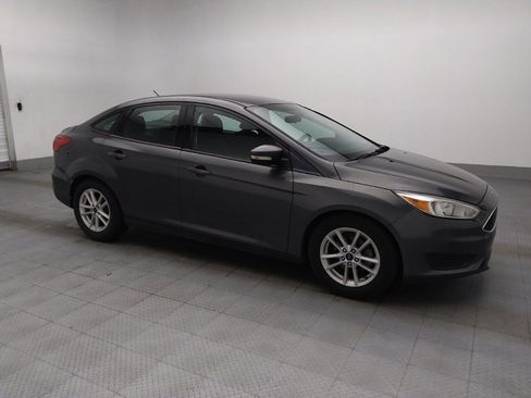 Used 2016 Ford Focus SE FWD image 11