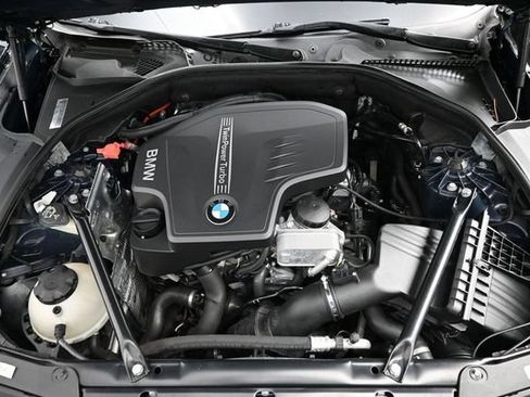 Used 2013 BMW 528i Sedan RWD image 20