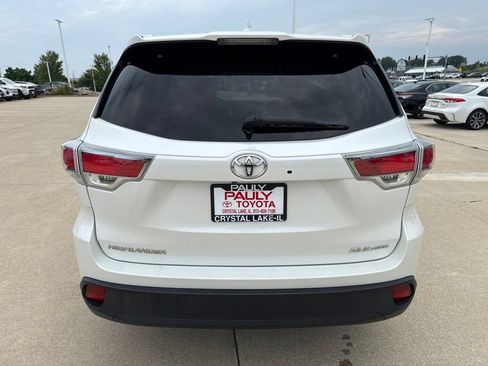 Used 2016 Toyota Highlander XLE AWD/4WD image 4