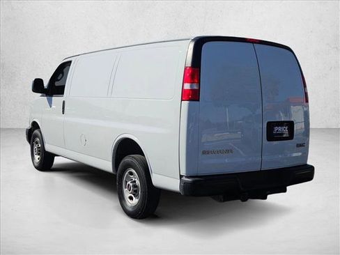 Used 2023 GMC Savana 2500 w/ Driver Convenience Package image 7