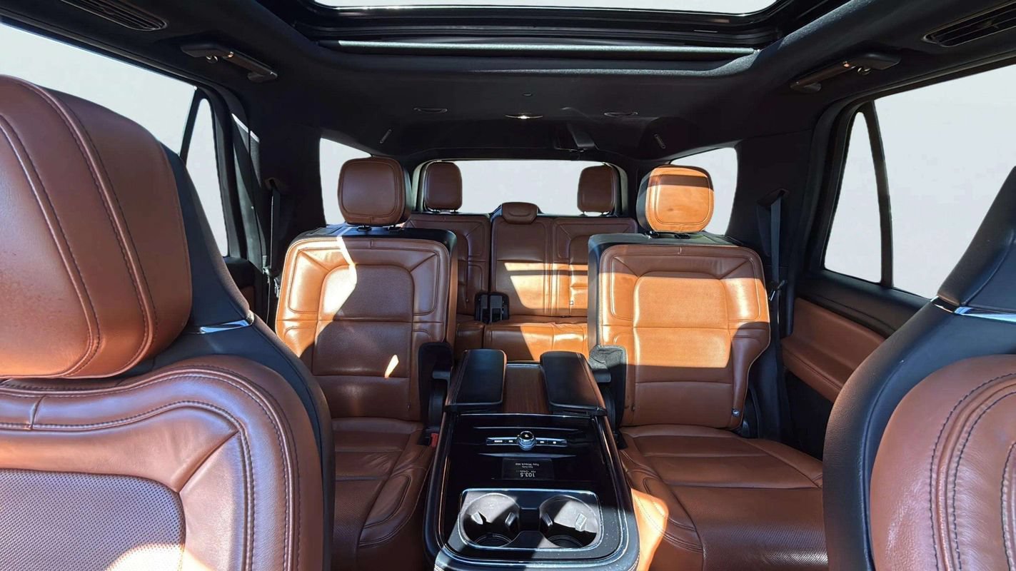 Used 2019 Lincoln Navigator Reserve w/ Cargo Package AWD/4WD image 21