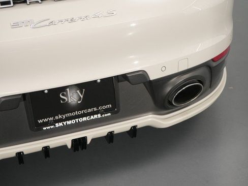 Used 2020 Porsche 911 Carrera 4S AWD/4WD image 29