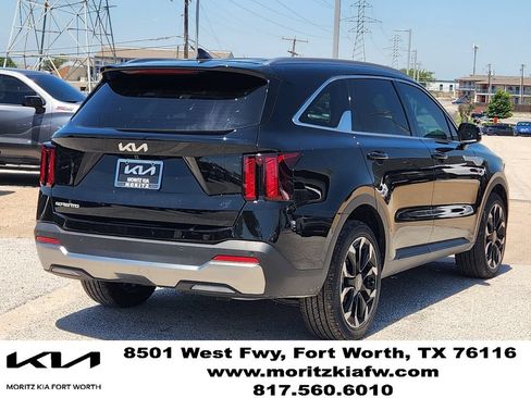 New 2026 Kia Sorento EX FWD image 3