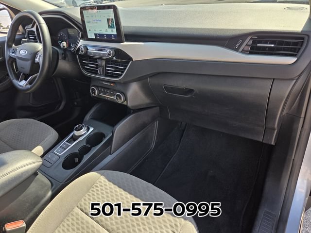 Used 2022 Ford Escape SE w/ Convenience Package FWD image 17
