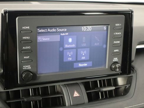 Used 2019 Toyota RAV4 XLE FWD image 31